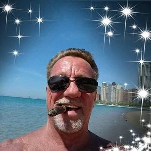 Meet your Posher, Sal